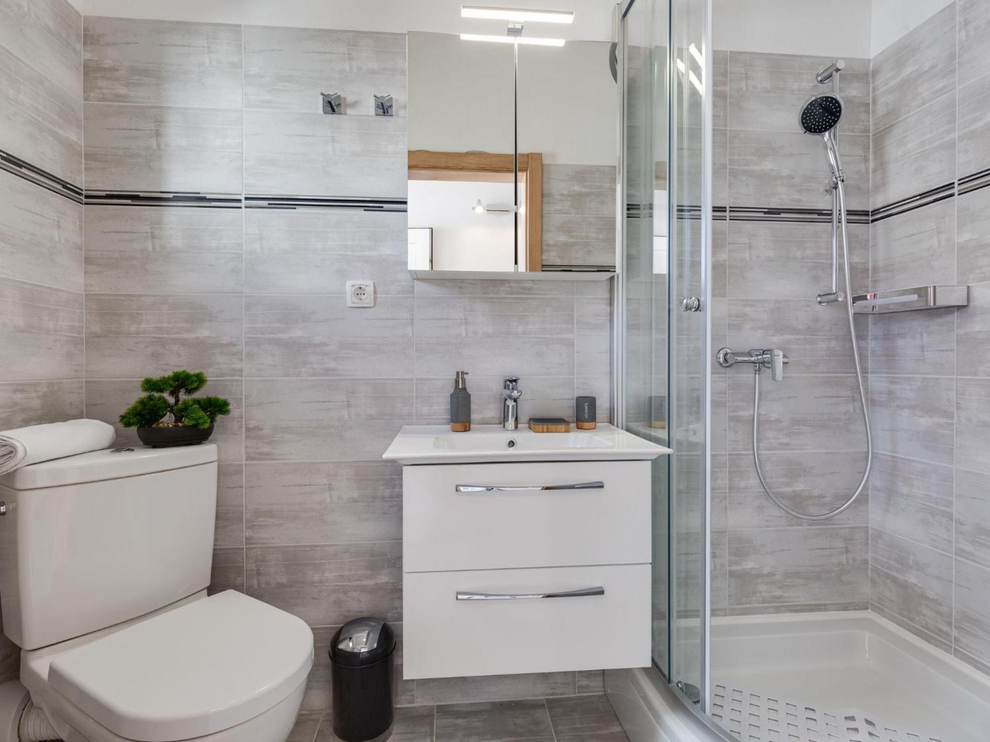 Tramonto-2 By Interhome Appartement Vir